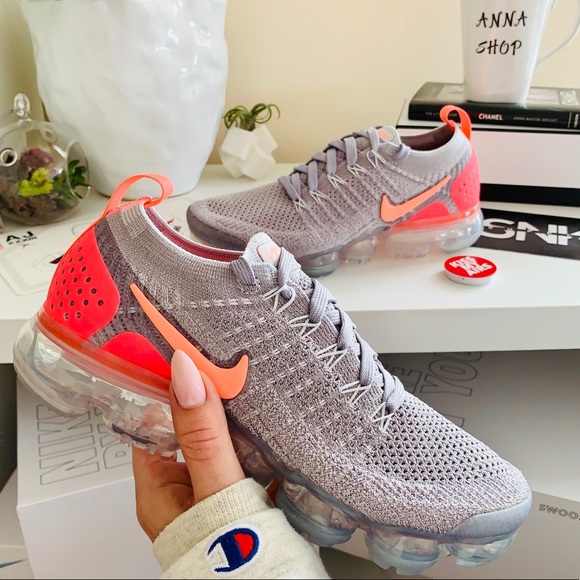 Nike Shoes - NWT Nike Air Vapormax Flyknit